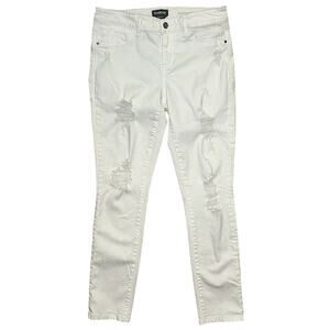 Bebe Distressed Heartbreaker Low-Rise White Skinny Jeans 29X27